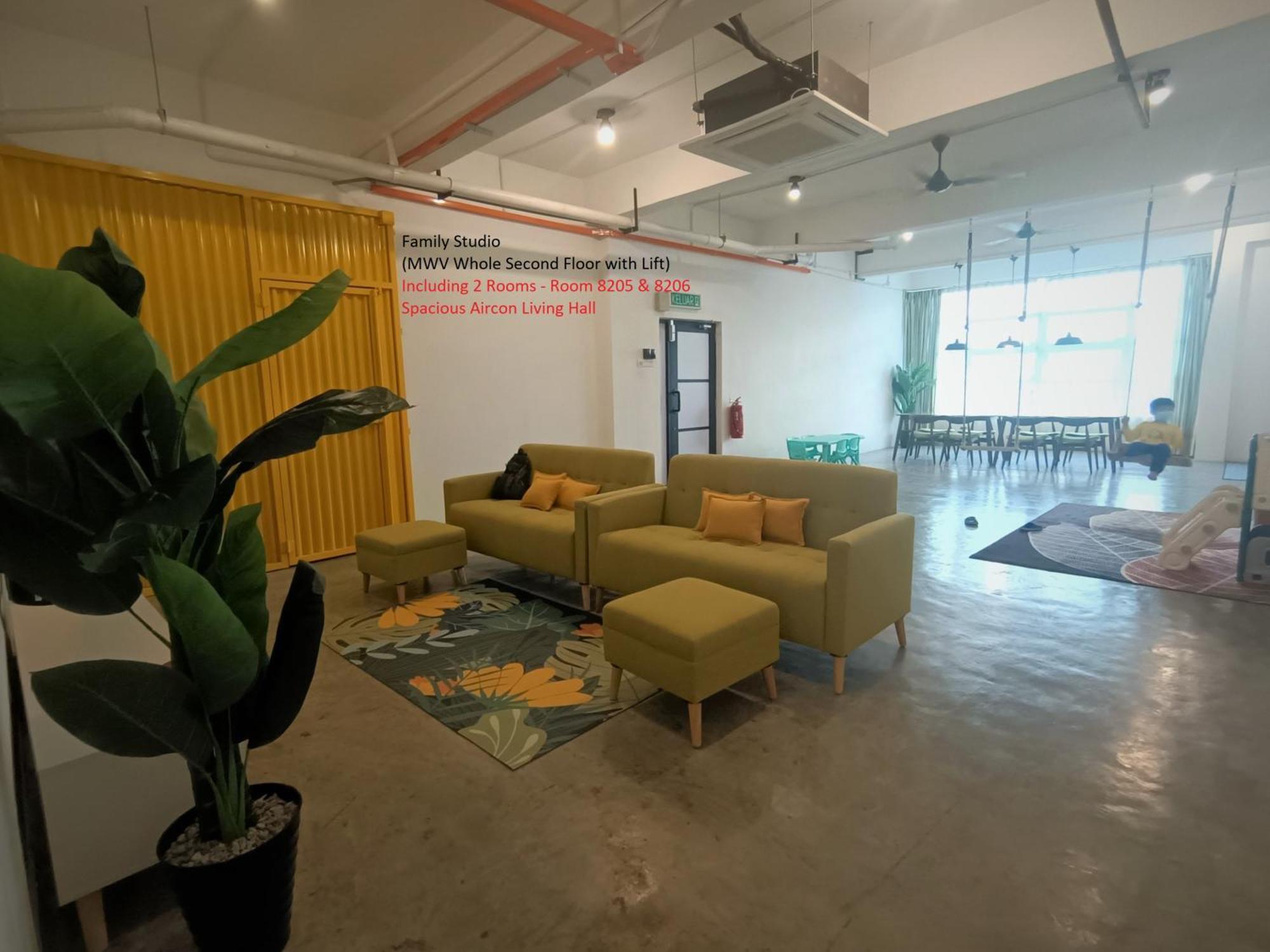 Mwv Family Suite Room Muar Eksteriør billede