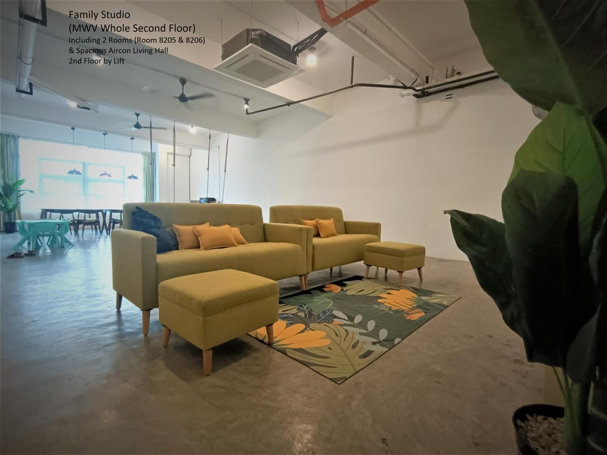 Mwv Family Suite Room Muar Eksteriør billede