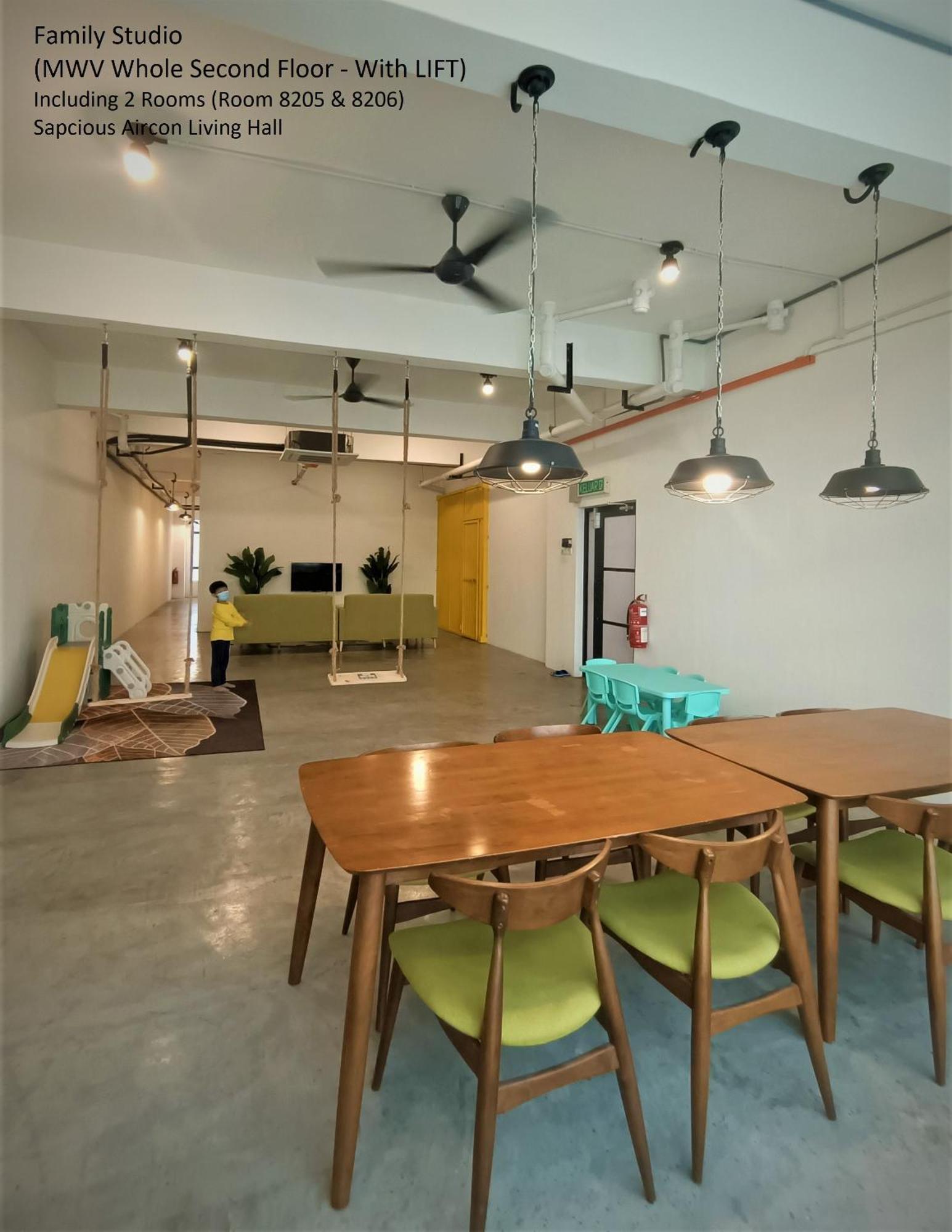 Mwv Family Suite Room Muar Eksteriør billede