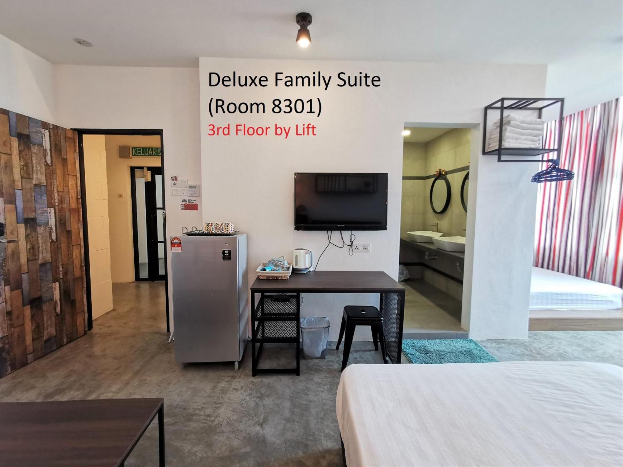 Mwv Family Suite Room Muar Eksteriør billede