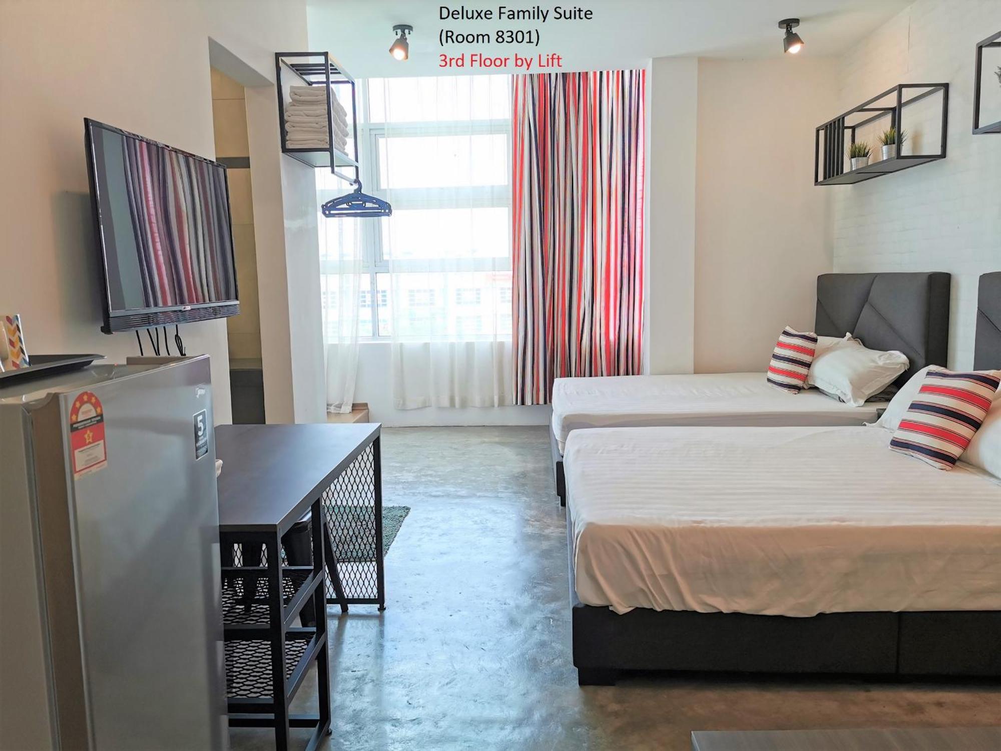 Mwv Family Suite Room Muar Eksteriør billede